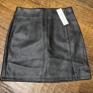 Topshop size 2 Black Faux Leather Mini Skirt